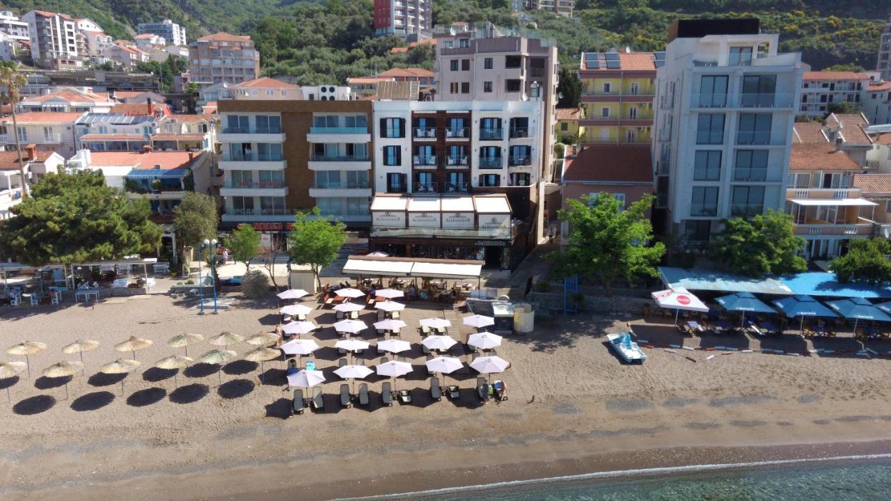 Hotel Aleksandar Rafailovici Будва Екстериор снимка